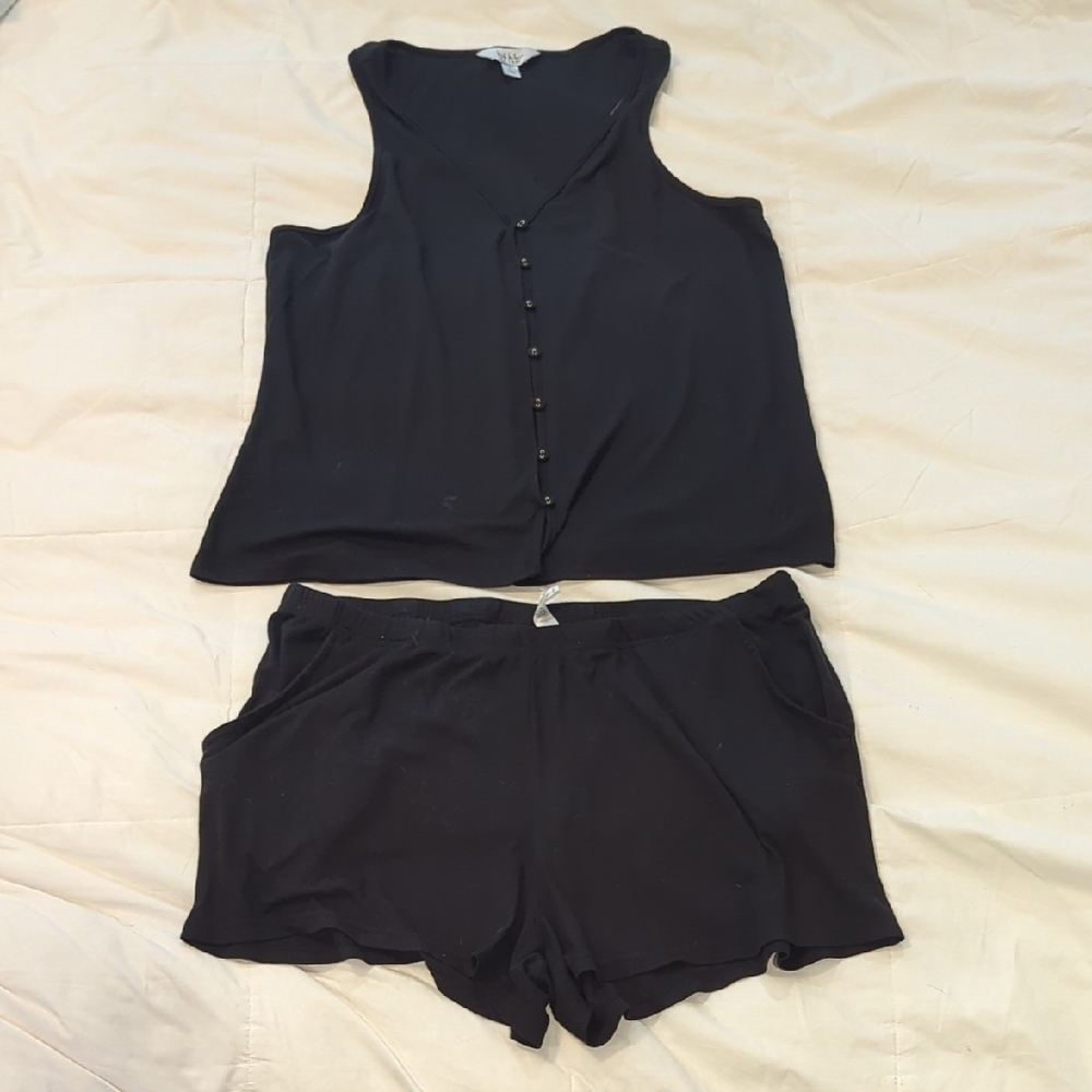 Black Sleeveless Top and Shorts Set